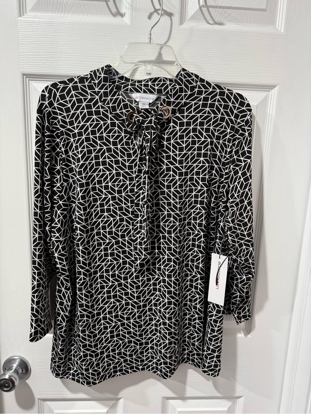 Liz Claiborne Black and White Geometric Tie-Neck Top